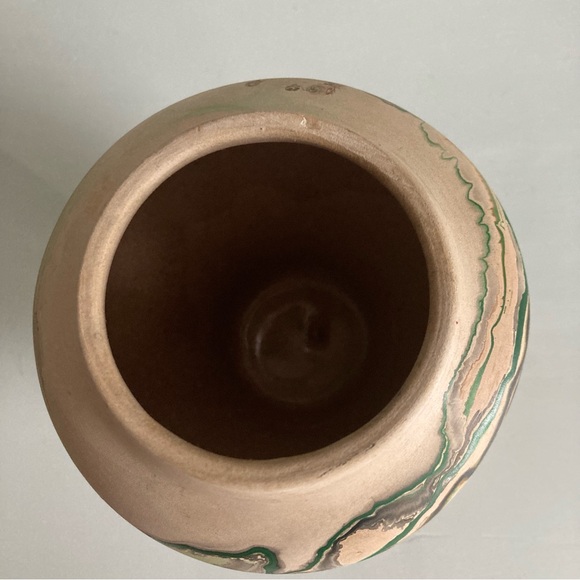 Nemadji Pottery Vase - Picture 6 of 9